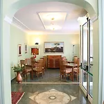 Rosa Hotel 3*